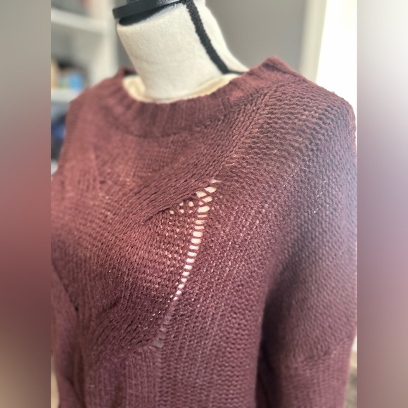 Aerie Sweater Womens Small Maroon Chunky Cable Knit Pullover Cozy Oversized Wool - Picture 2 of 5